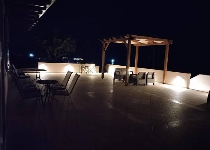 Astradeni Luxury Apartments Vootis